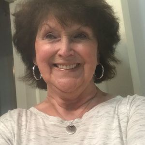 Meet your Posher, Linda